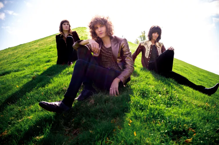 ANMELDELSE: Tidsmaskine låst fast på 1969-1971