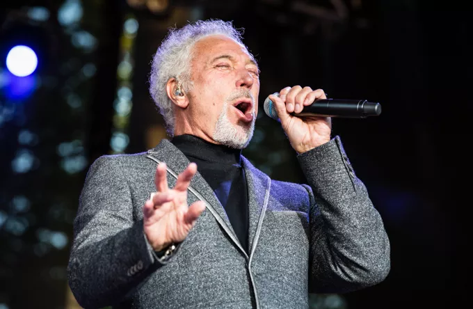 Tom Jones til Danmark
