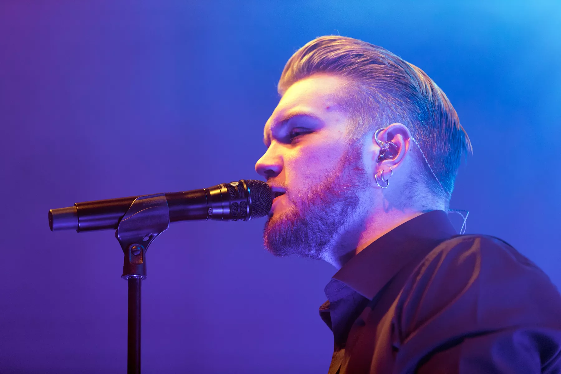 Charme, selvtillid og originale sange