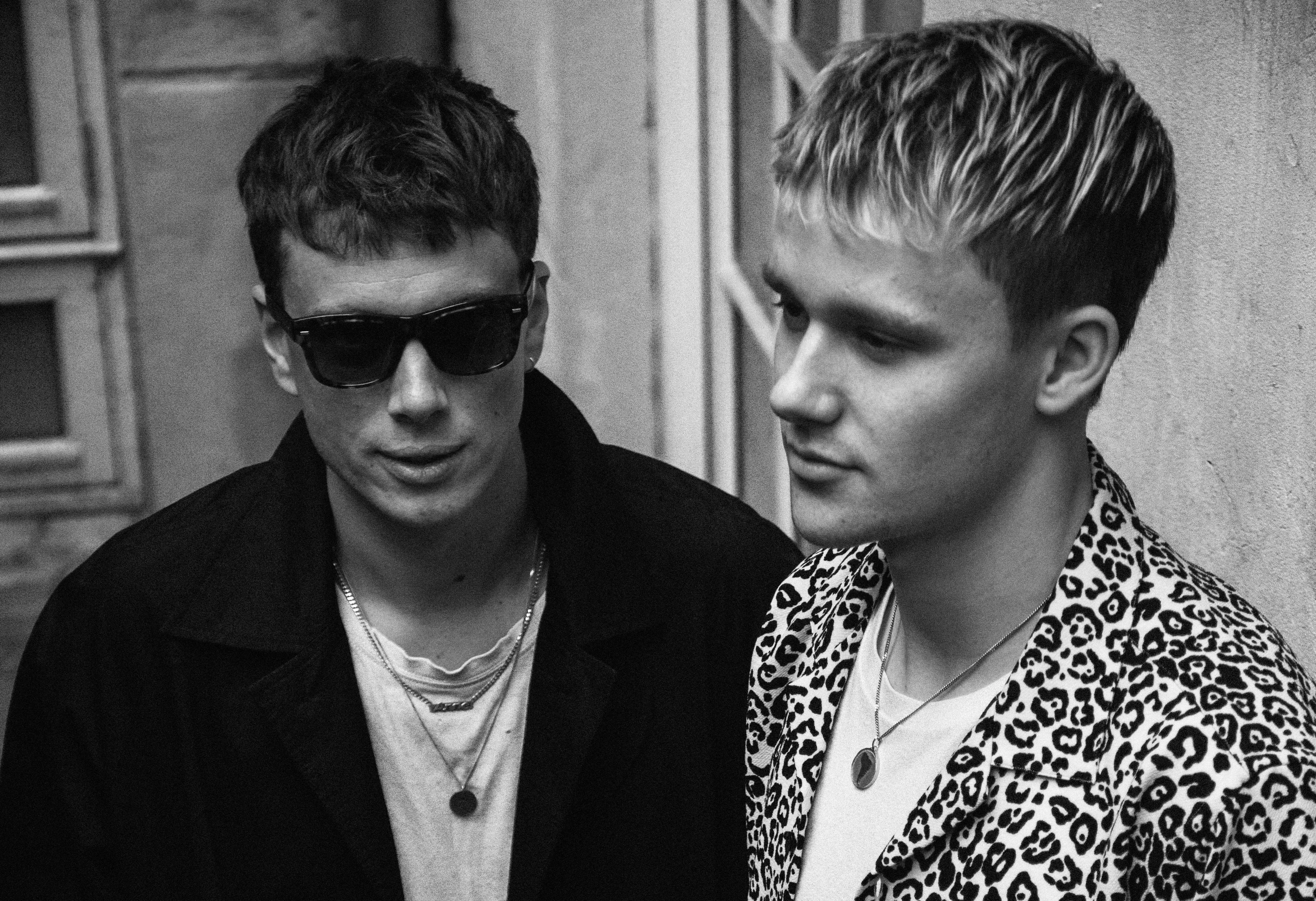 VIDEOPREMIERE: Fool udfolder myten om Narcissus 