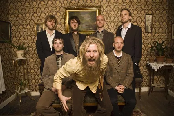 Band betaler publikum for at komme til deres koncert