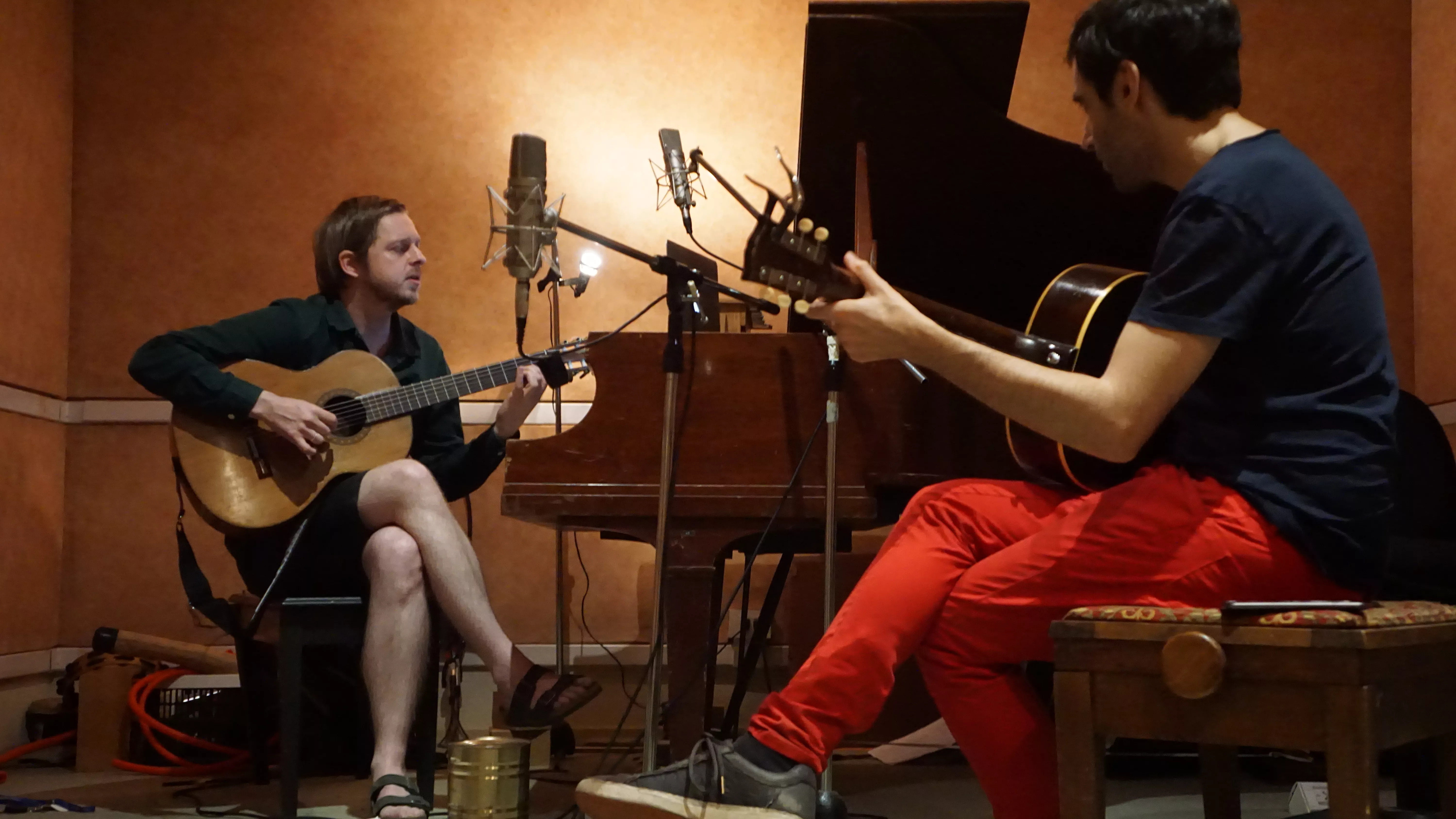 Homeland-stjerne har indsunget Teitur-sange på sit nye album