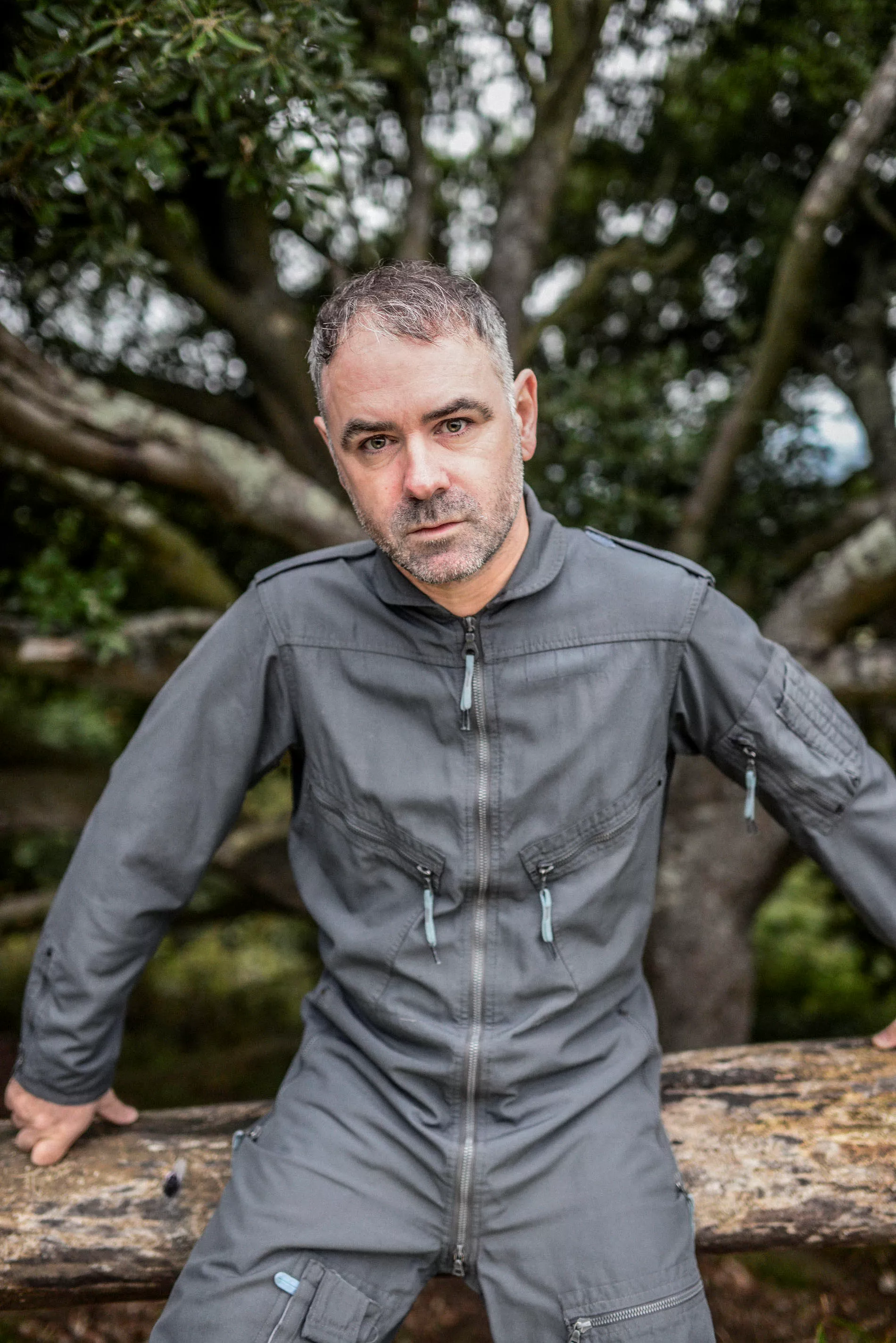 ANMELDELSE: Tidligere Beta Band-kaptajn leverer et sprudlende humør-bombardement 