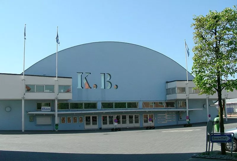 KB Hallen rejser sig fra asken