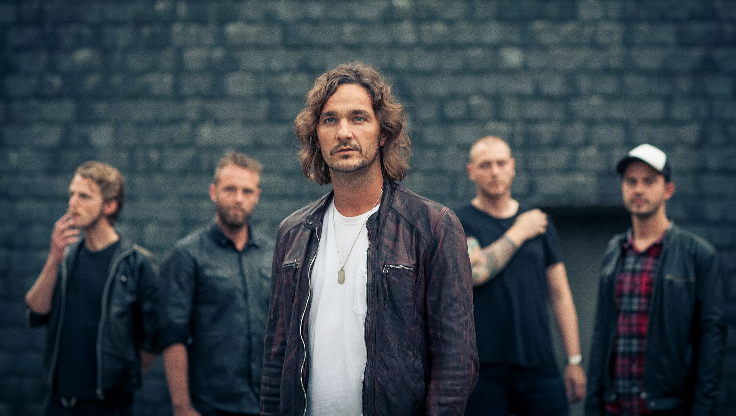 Surfact udgiver akustisk album