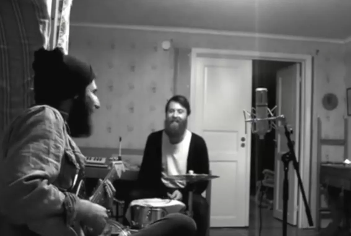 Svensk-amerikanskt band sprider ''poetic pornography''