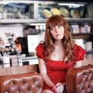 Jenny Lewis til Vega