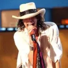 Steven Tyler planlægger selvbiografi