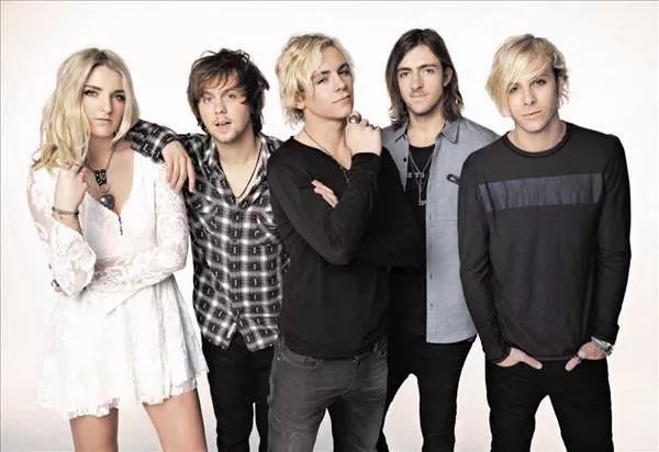 R5 giver koncert i Danmark 