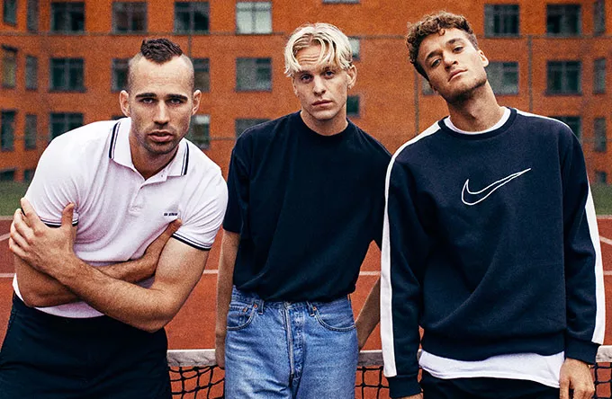 Hør Scarlet Pleasures nye single – til både S-tog og den vildeste fest
