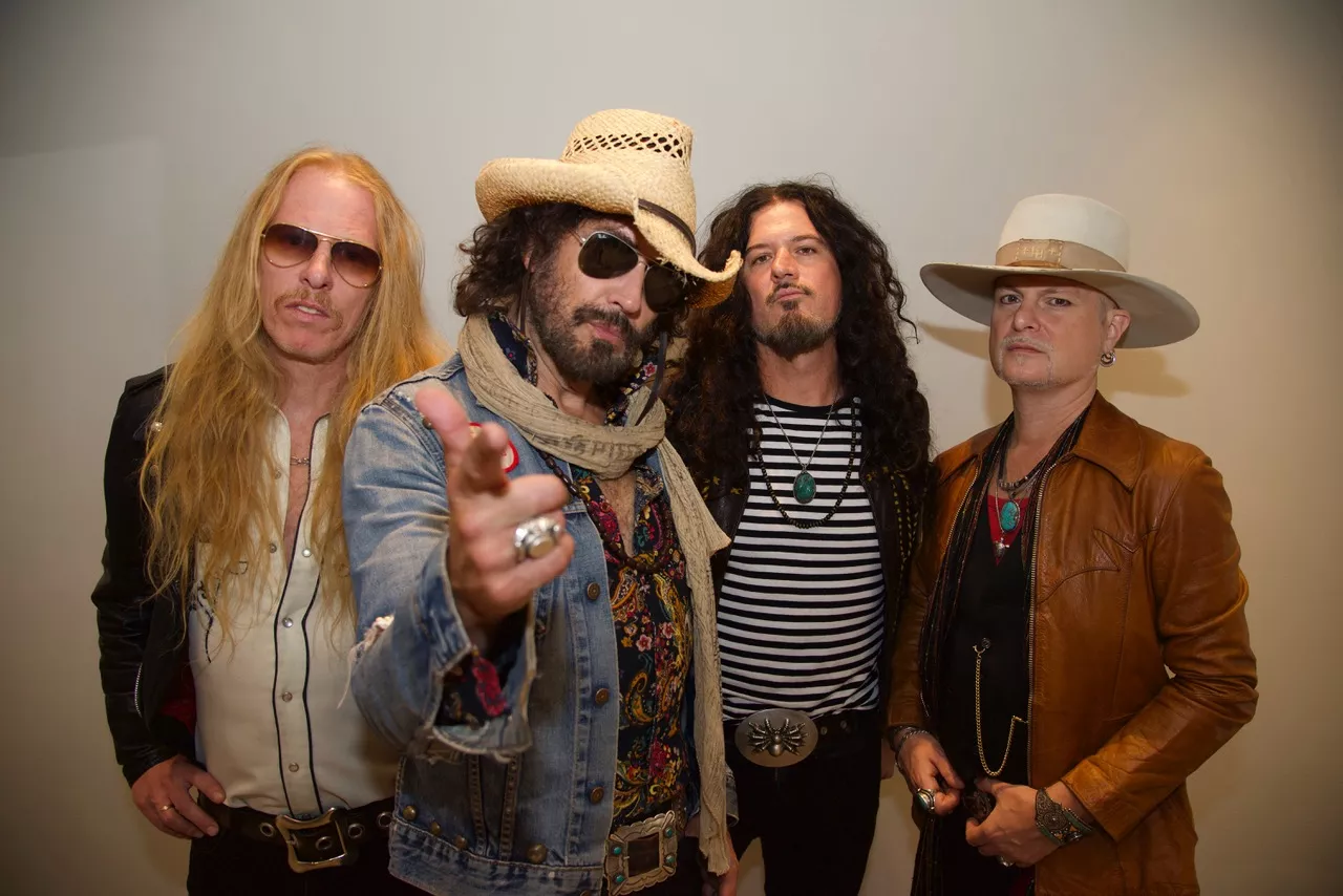 “Blir det total post war-dekadens, Mer sex, drugs & rock’n’roll och gonorréns revival?”