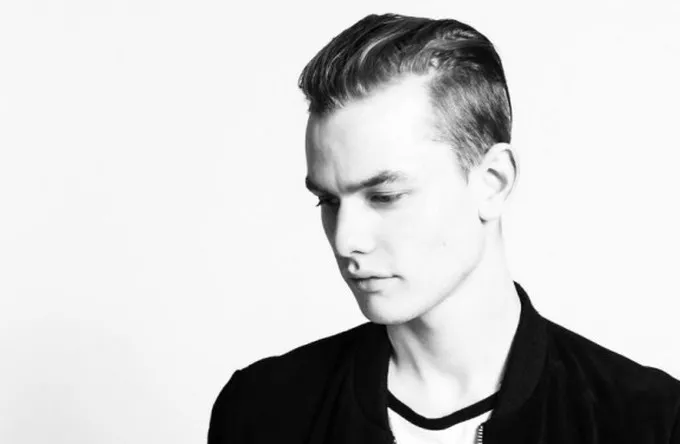 Den ukendte kendis Tais udgiver ep'en Ecstasy