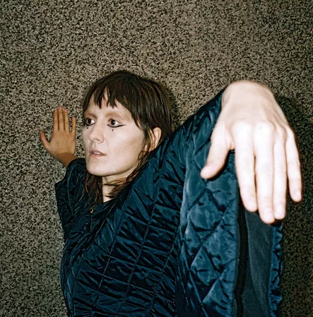 Crab Day - Cate Le Bon