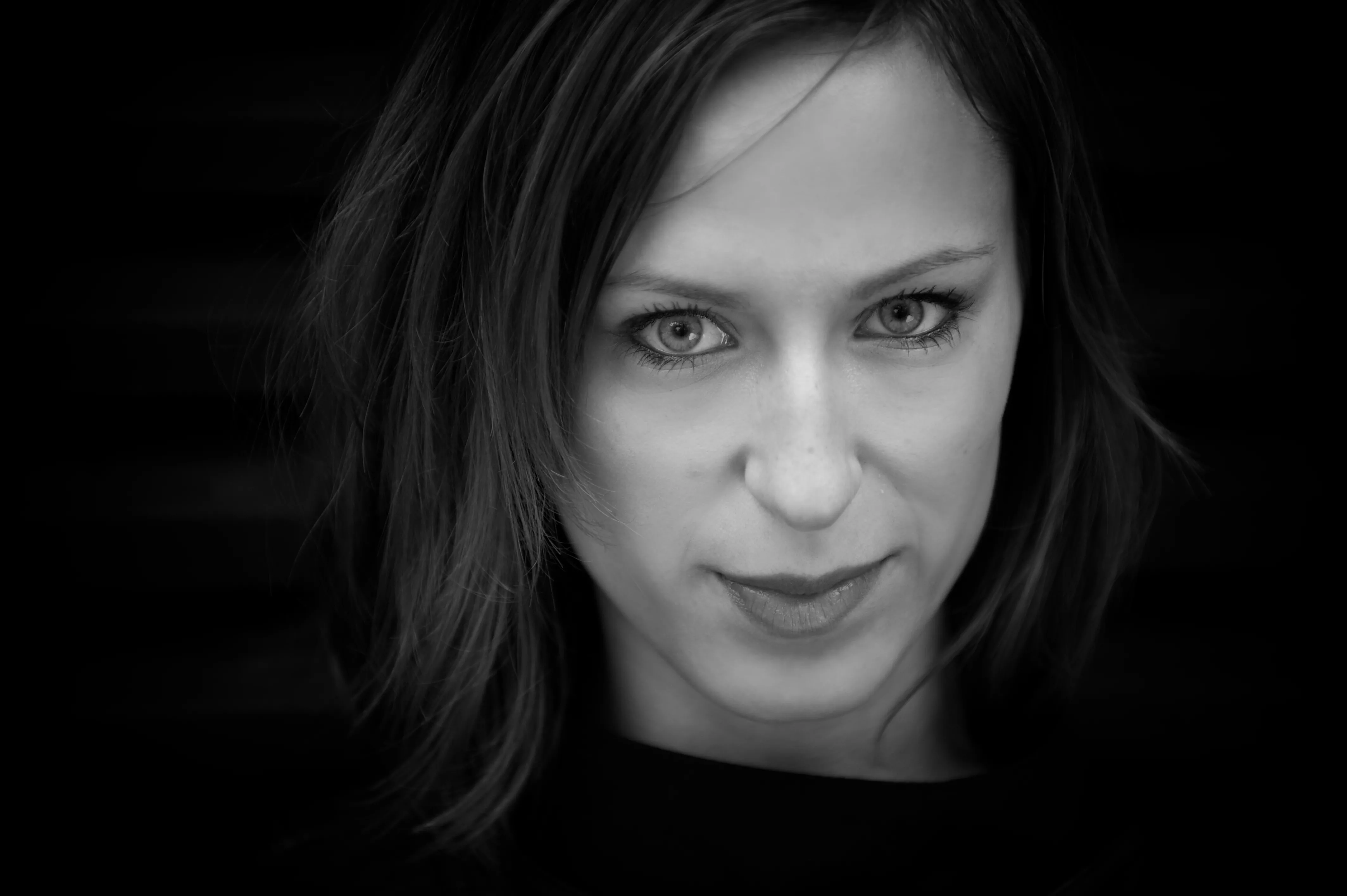 Mathilde Falch udsender debutalbum