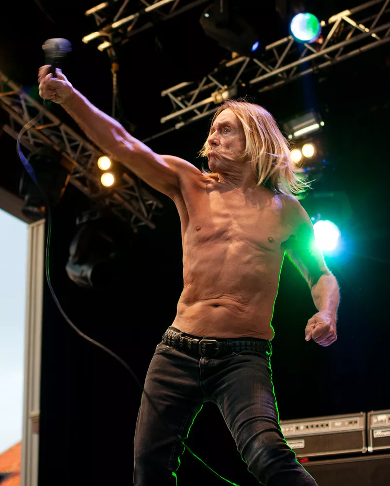 Återvänder till Raw Powers ljudbild