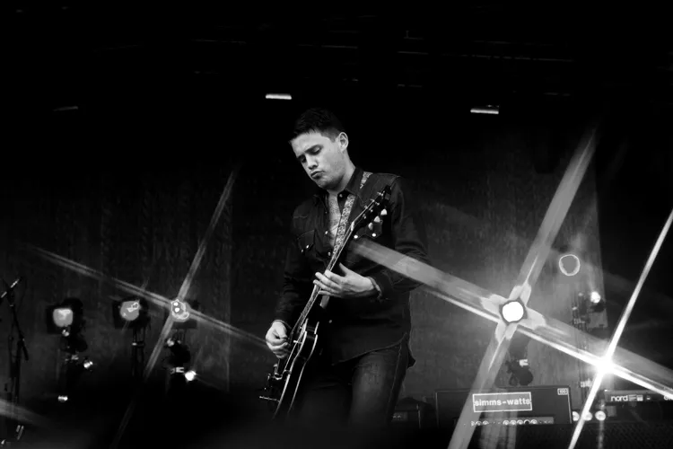 Arctic Monkeys klar med ny sang