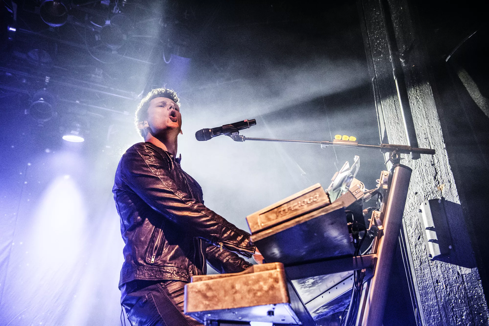 Dúné-medlem sidder sommeren over grundet tinnitus