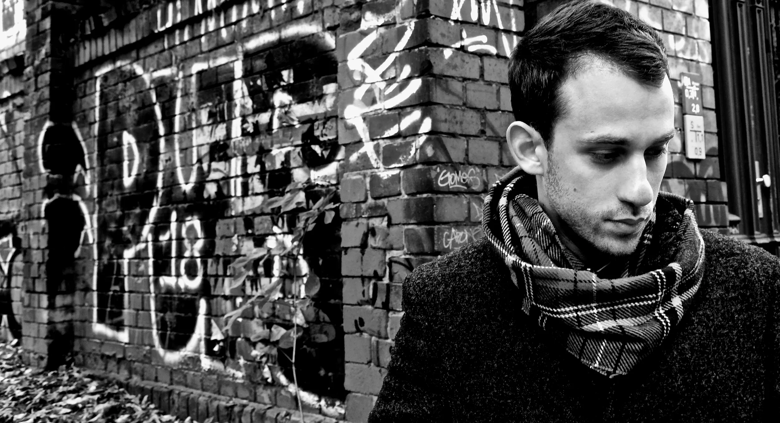 Plàsi först ut att skriva på för app-baserat skivbolag