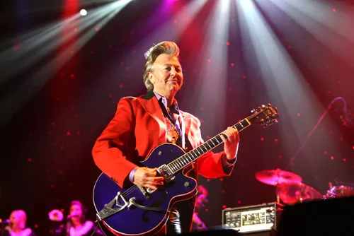 Brian Setzer Orchestra: Christmas comes alive