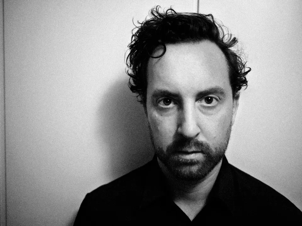 Doktor Kosmos-Uje stoppas av Sveriges Radio