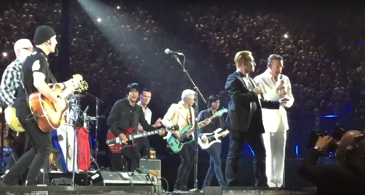 Eagles Of Death Metal takker Bono for støtte efter terrorangrebet