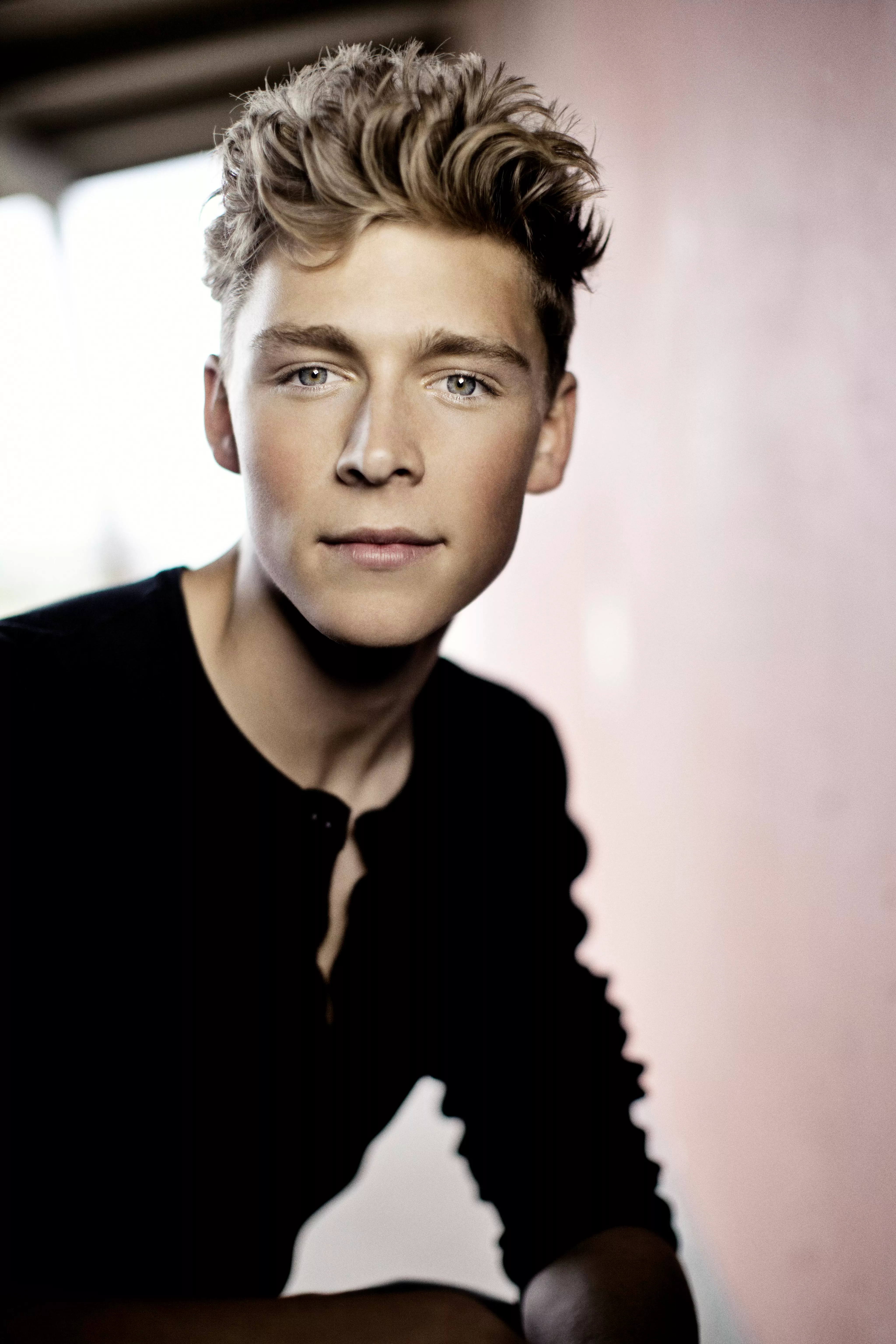 Christopher frigiver sin første single