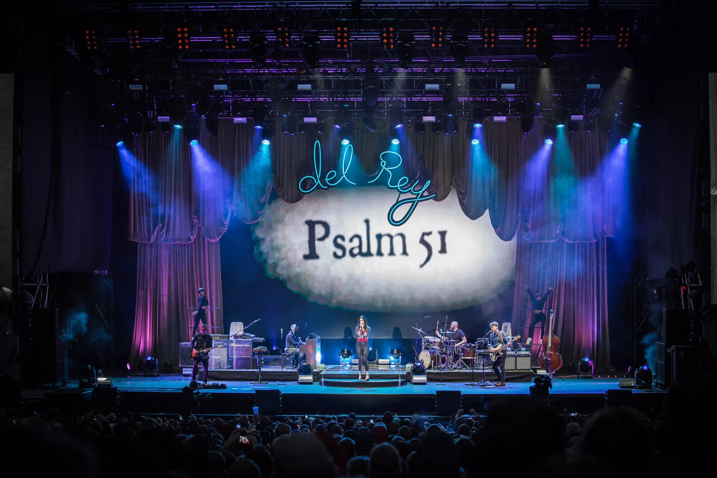 Nostalgisk, trist og vakkert