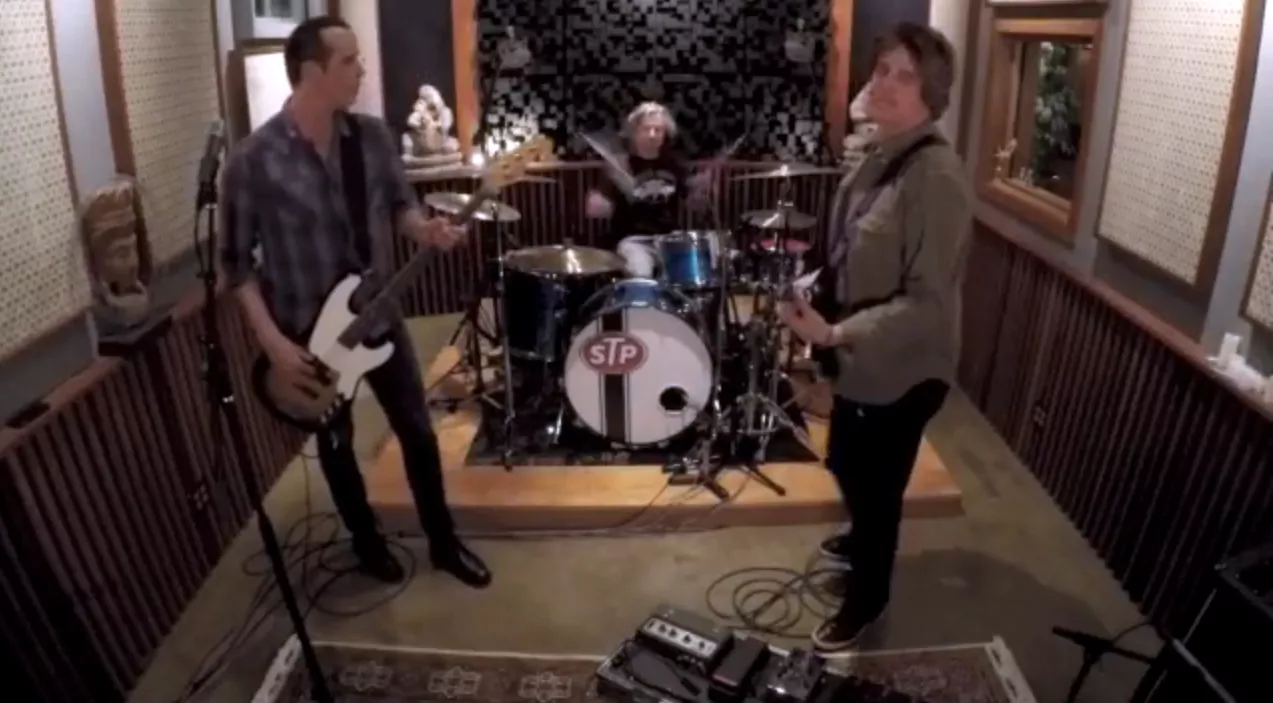 Stone Temple Pilots søger ny sanger