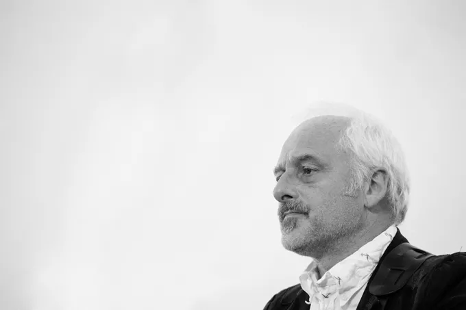 #Allanolsensvarer – Allan Olsen svarer læserspørgsmål