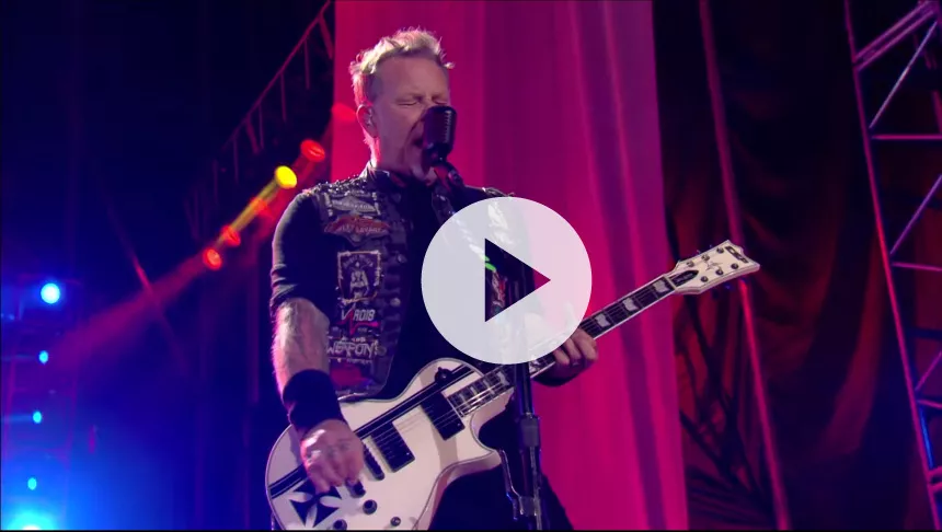 Se Metallicas live-debut af ny single "Atlas, Rise!"