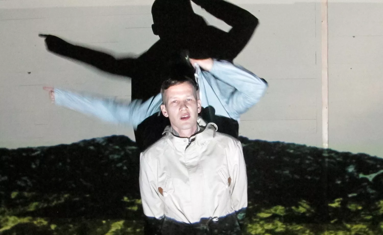 Hør John Olav Nilsen synge på engelsk