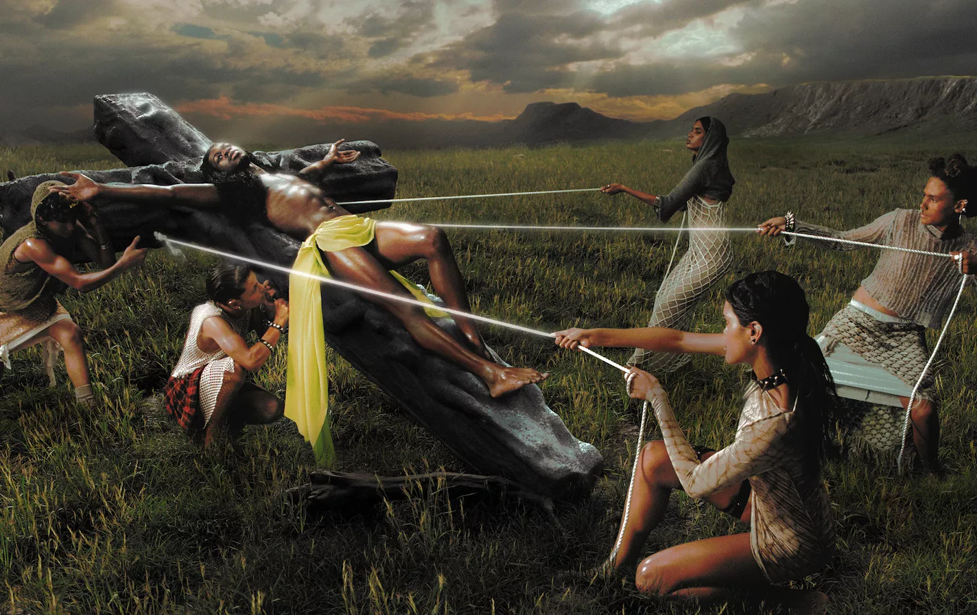 NOAHS ARK, KRUCIFIKSER, HIMMEL OG HELVEDE: Se Lil Nas X's bibelske video til den nye sang "J Christ"