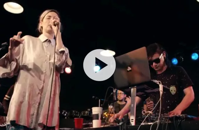 Se superstjerner fortolke 90'er-hit