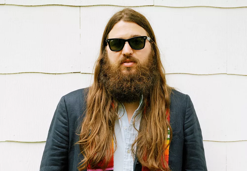 Matthew E. White giver koncert i Danmark