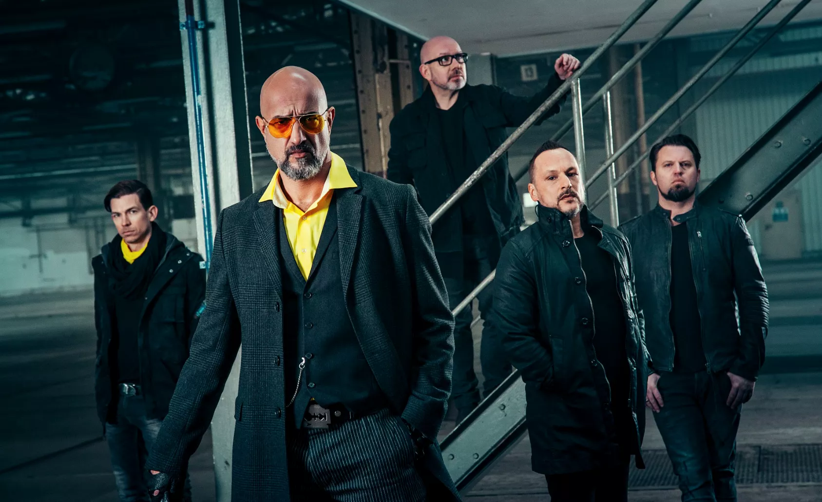 Rammstein? Laibach? Nej, Eisbrecher!