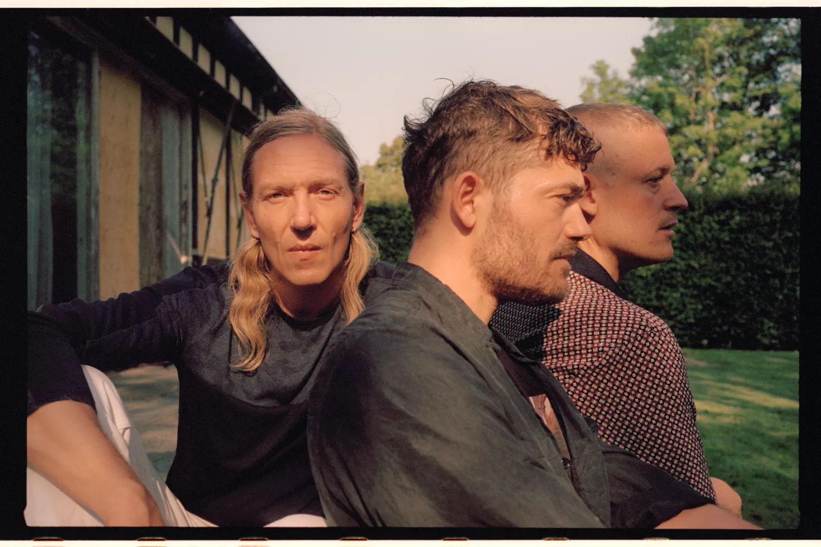 When Saints Go Machine udvider tour og varsler nyt album