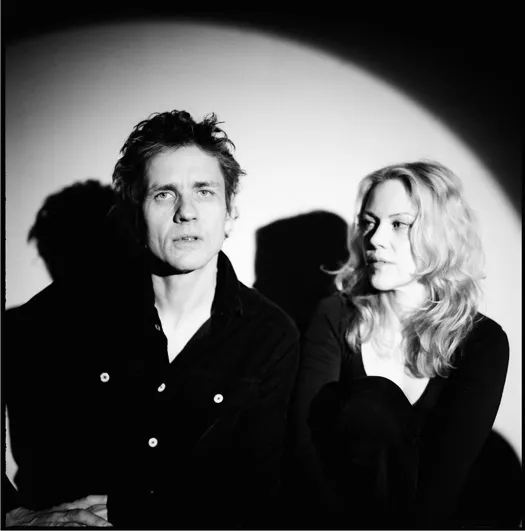 Loppen flytter Dean Wareham