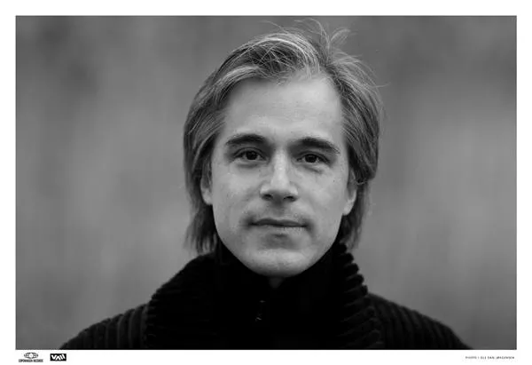 Niels Lan Doky slået til ridder