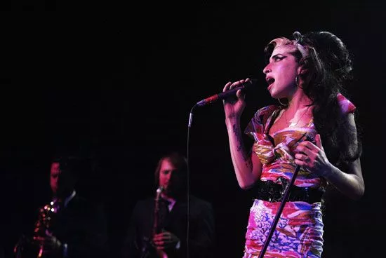 Musikere hylder Amy Winehouse