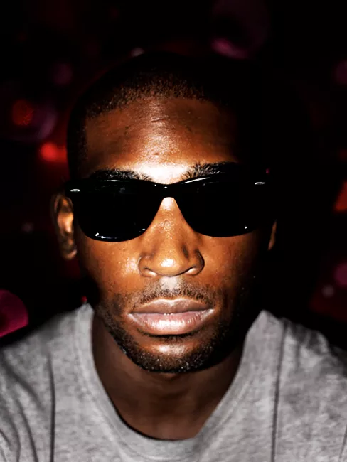 Tinie Tempah möter svenska maffian