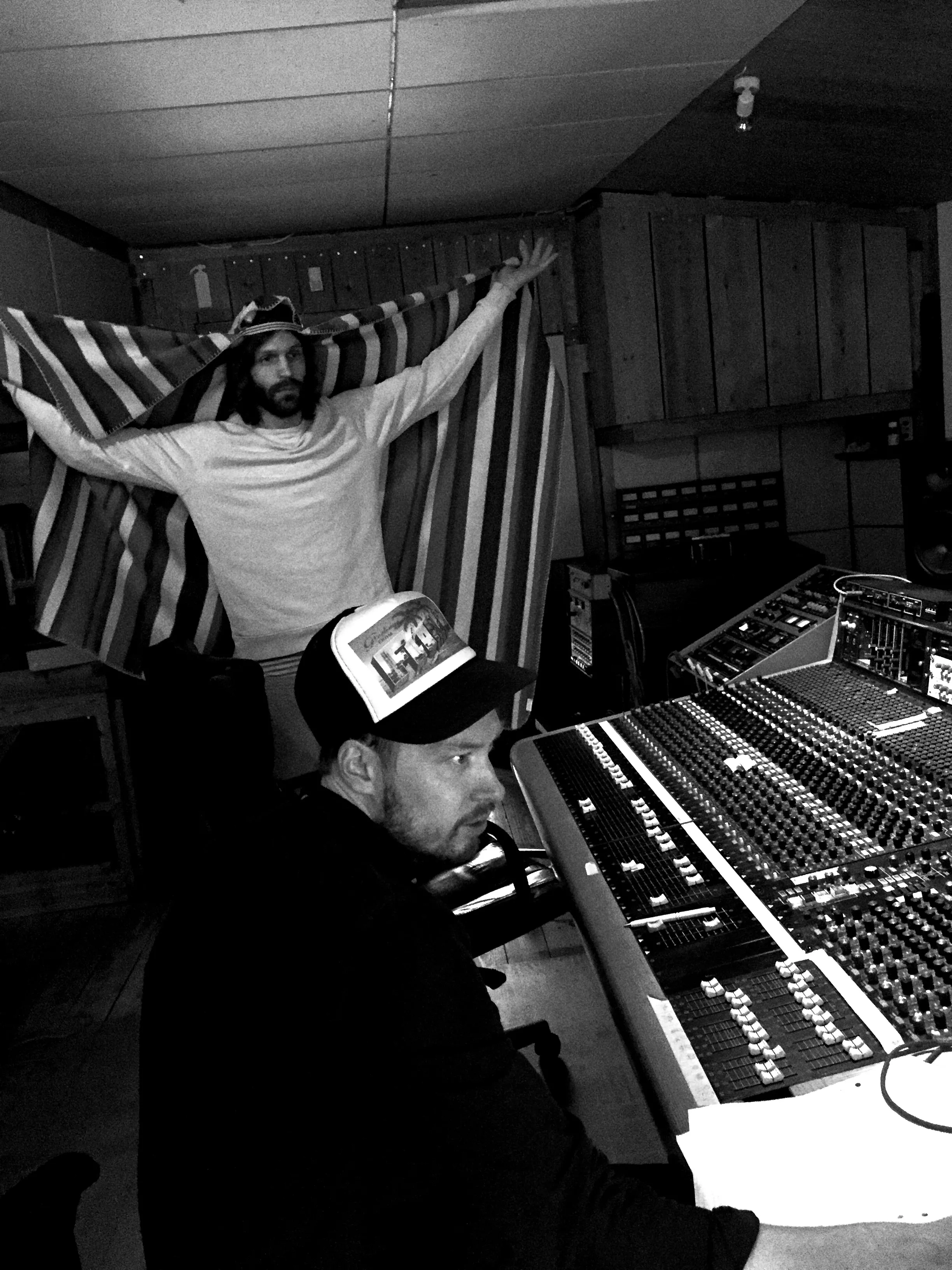 LUCKA 12: Norma sänder ut Daniel Fagerström-mixade "Lies"