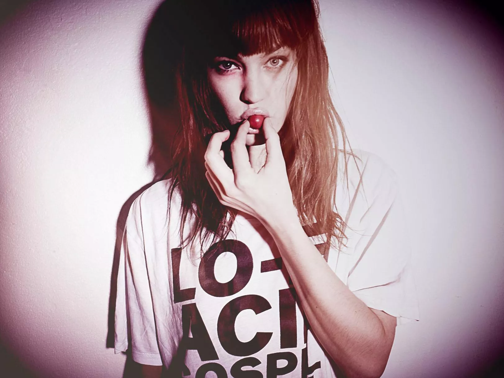 "Spoon me baby / You can't spoon too tight"