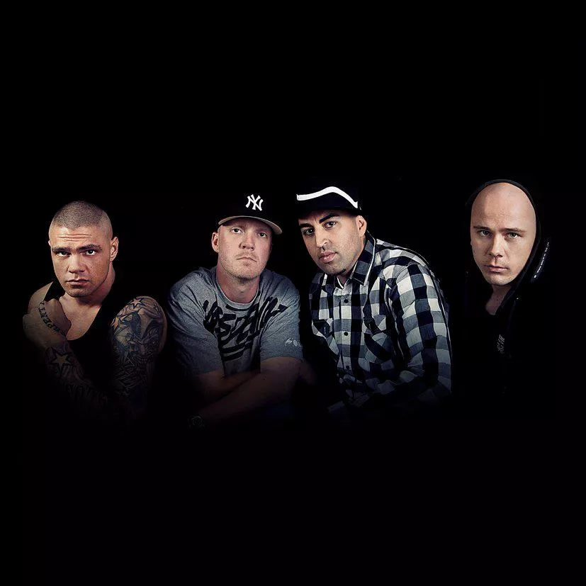 Kaliber: Mellem kommerciel rap og hardcore