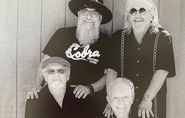 WOODSTOCK-VETERANER: Legendariske tresserbands på fælles Europaturné - kommer tæt på Danmark