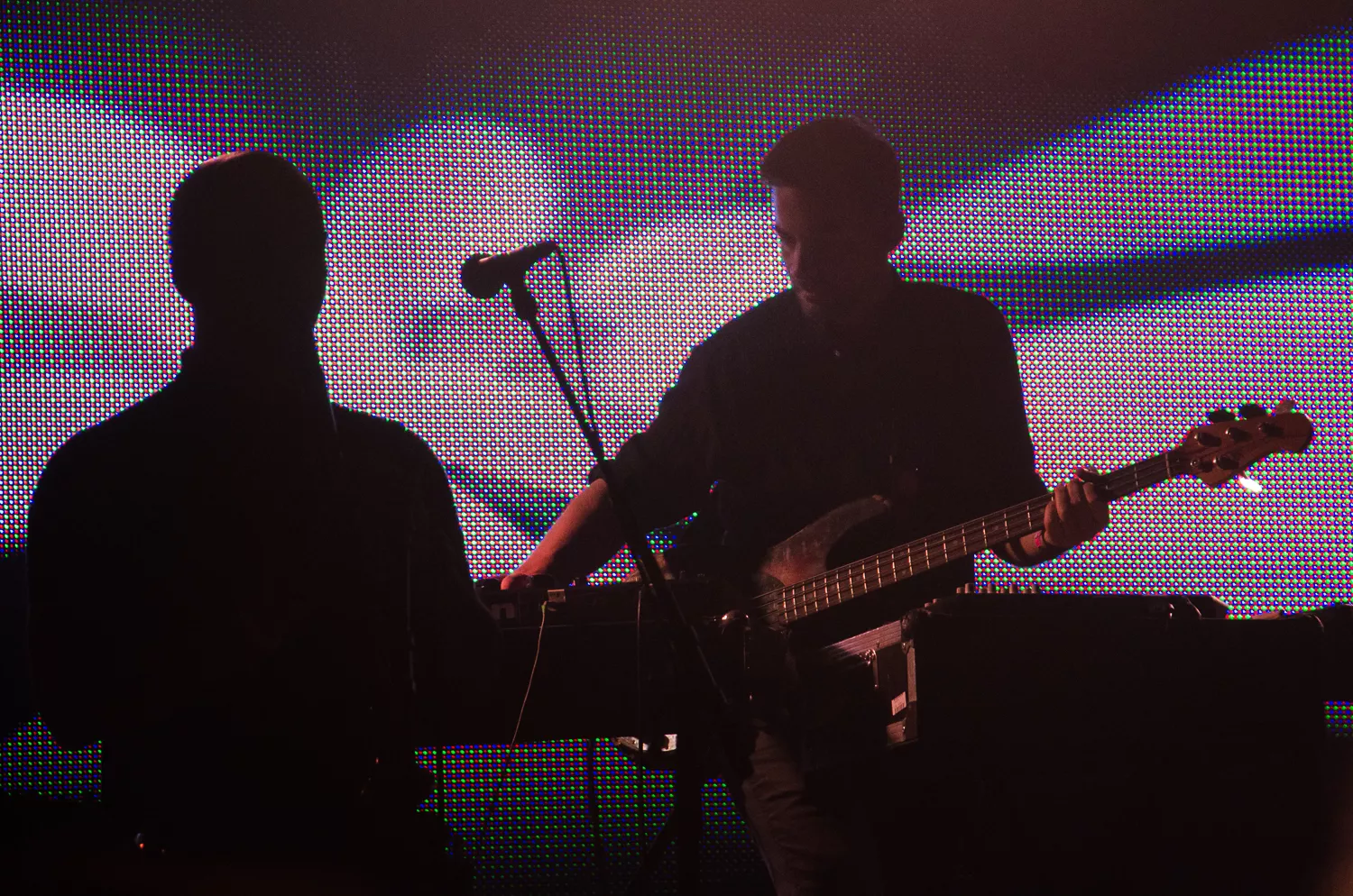 Strøm offentliggør seks internationale artister