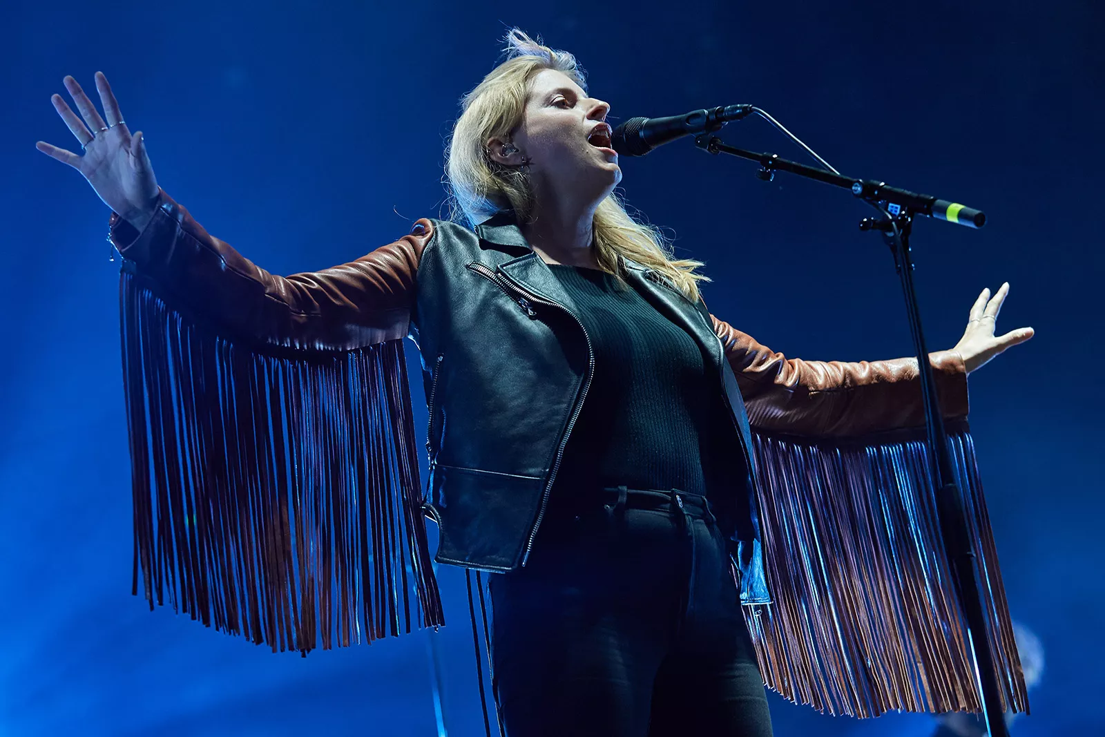 Susanne Sundfør synger duett med Ylvis