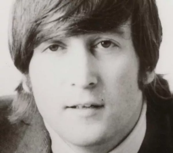 Et mindeværdigt, vredt brev fra Lennon til McCartney er netop kommet på auktion