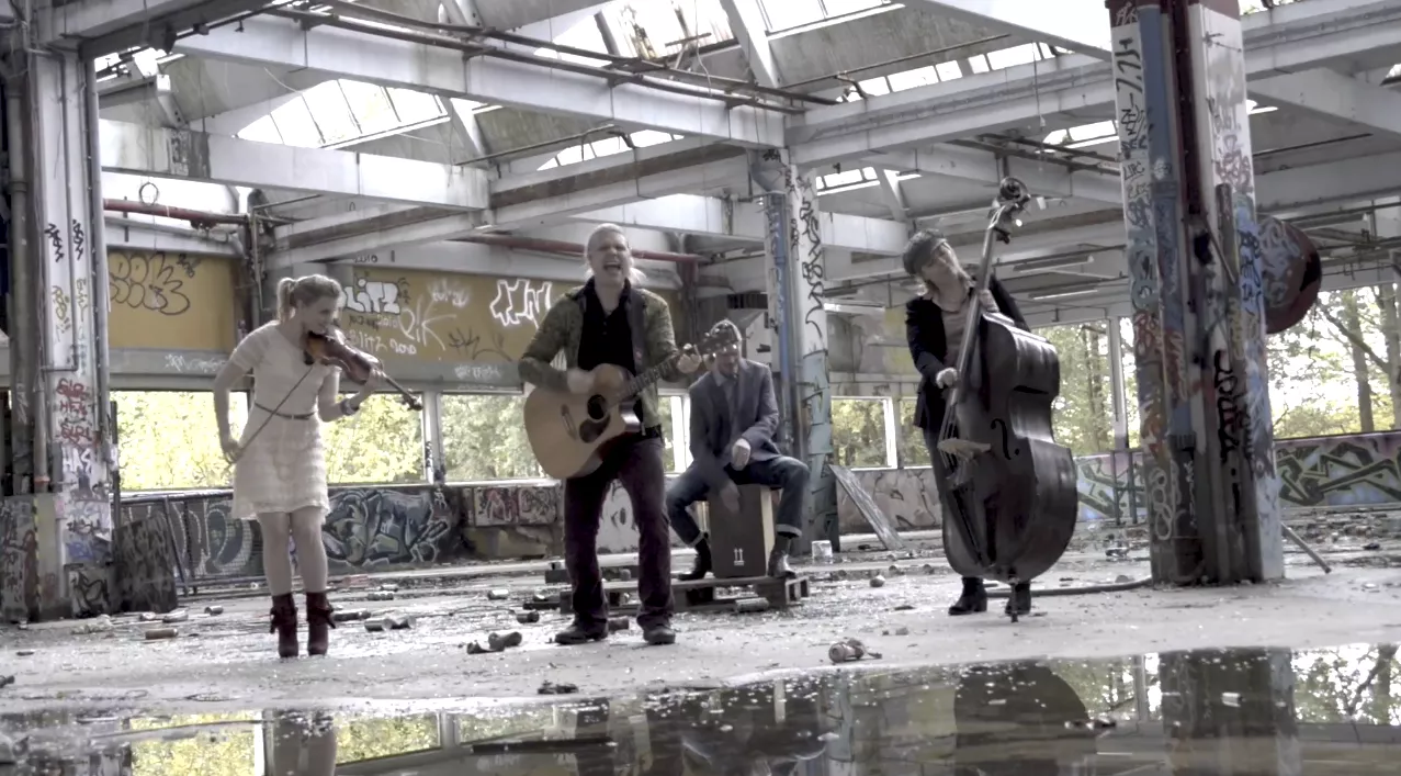 Ny video: Ingen vil ha Lars & UHøRT