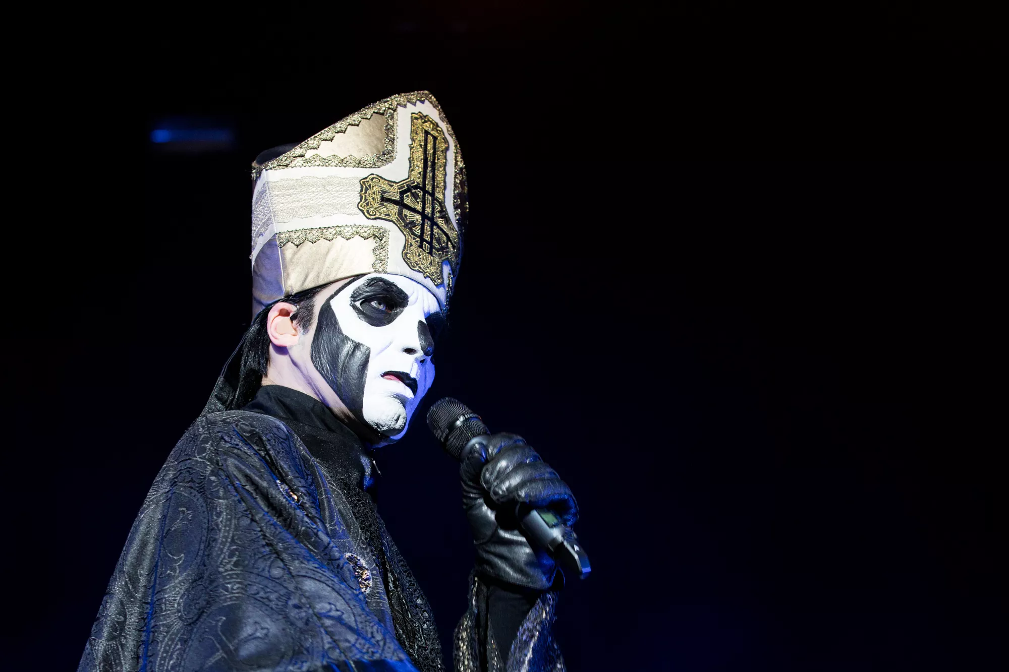 Hör Ghost-frontarens känslosamma sommarprat