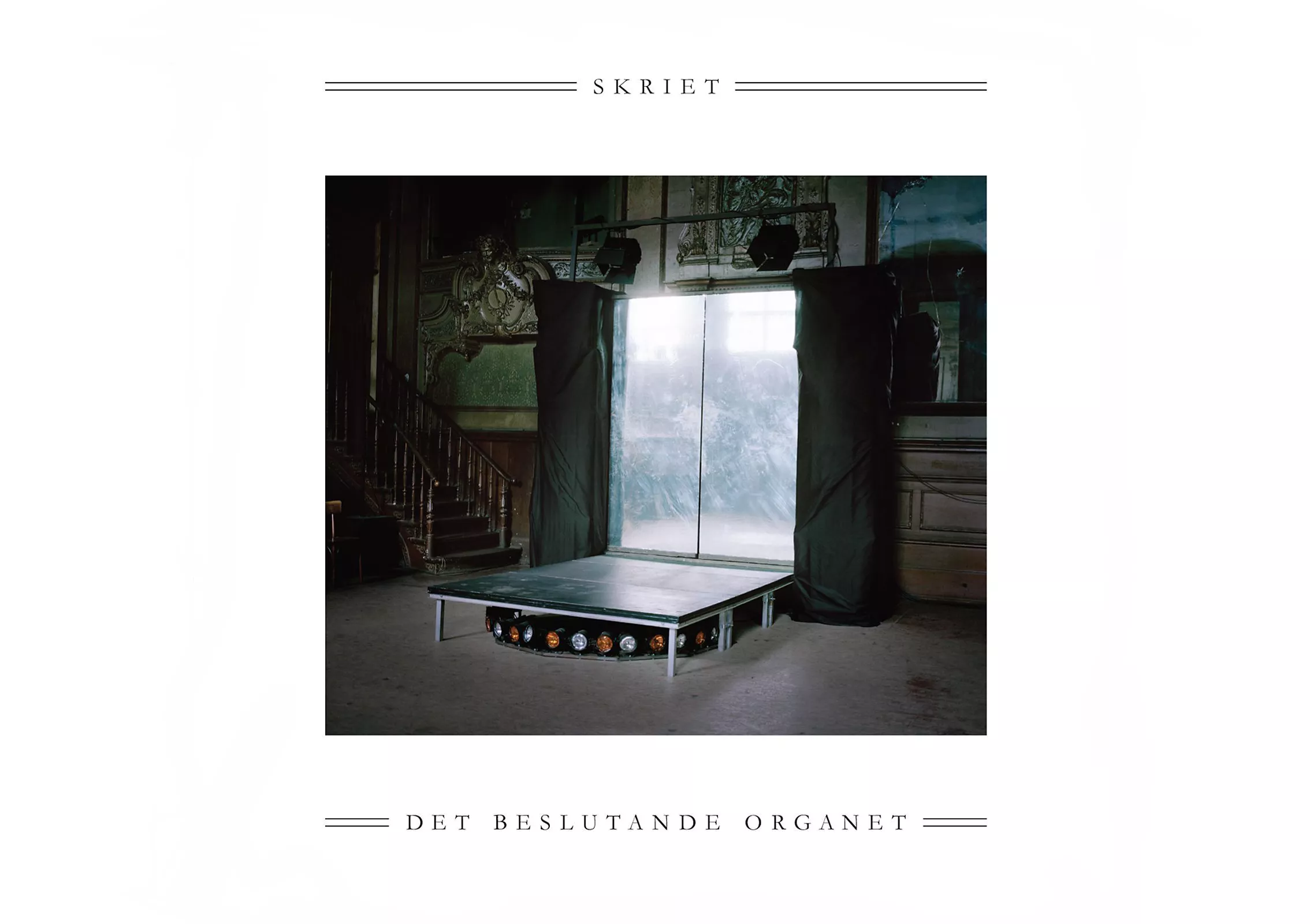 Bakom omslaget "Det beslutande organet"